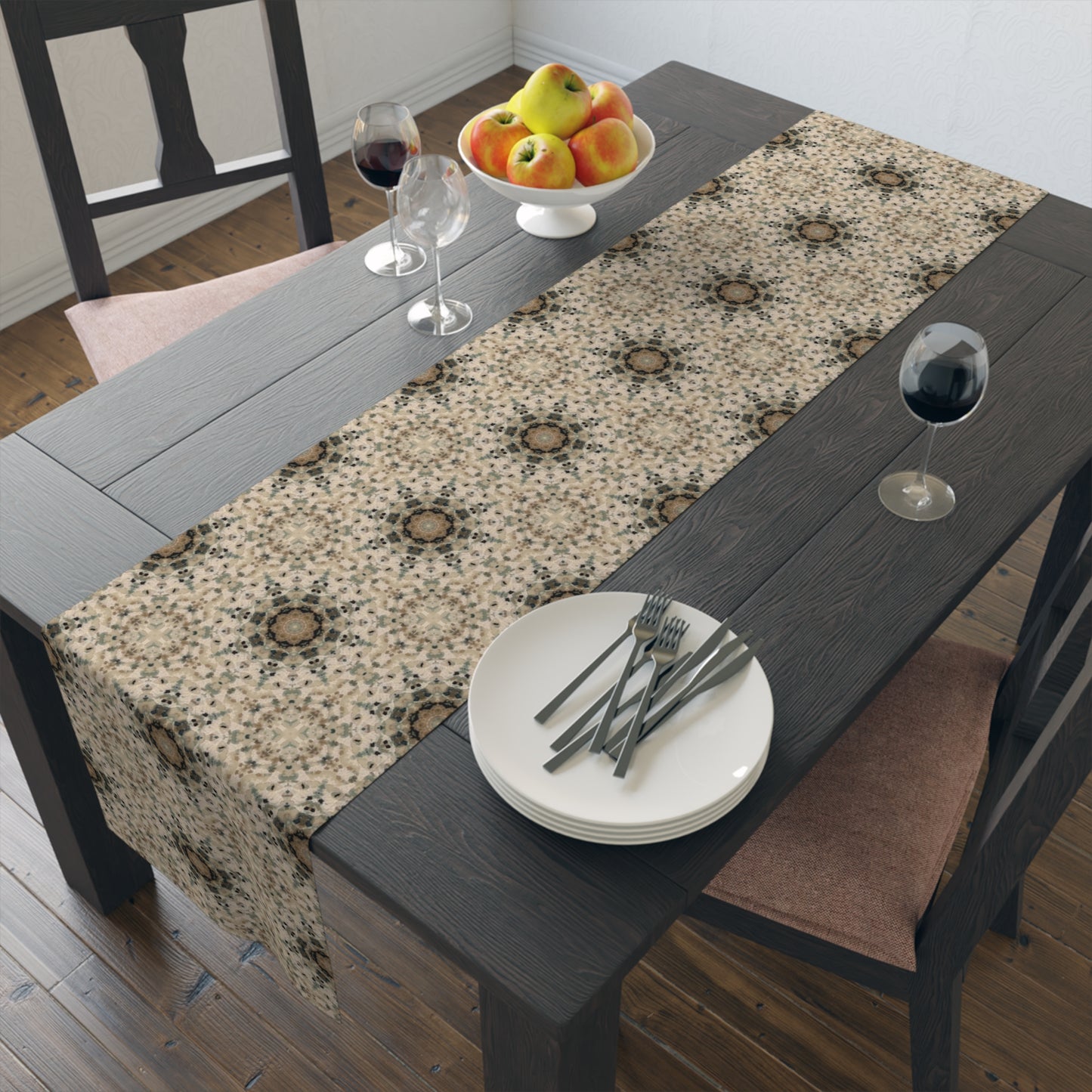 Desert Suns Table Runner – Boho Cotton Dining Decor, Southwestern Sunburst Centerpiece