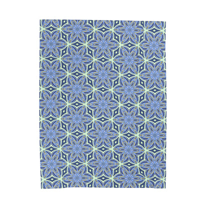 Pale Cornflower Blue and Yellow Velveteen Plush Blanket – Soft Geometric Floral Throw for Home Decor