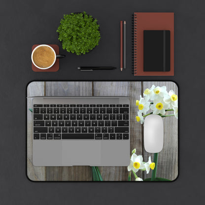 Daffodils by the Fence Desk Mat – Cottagecore Floral Office Decor for Spring