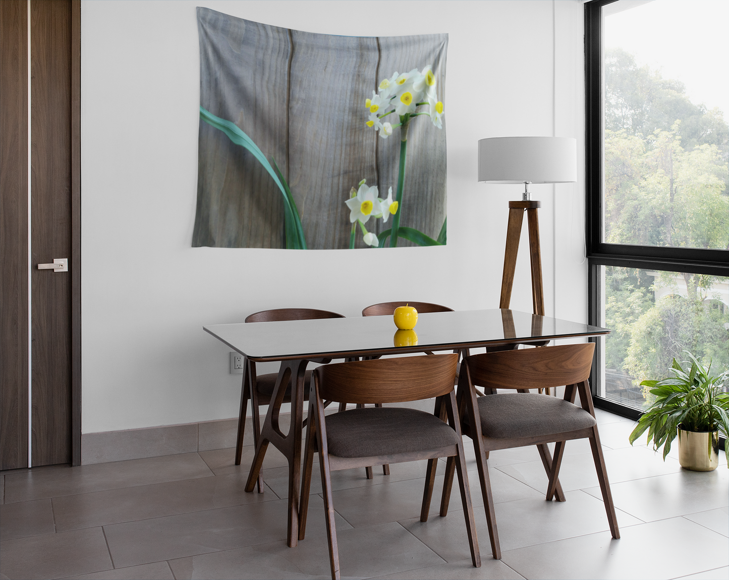 Daffodils by the Fence Wall Tapestry – Rustic Spring Floral Hanging for Cottagecore and Botanical Decor