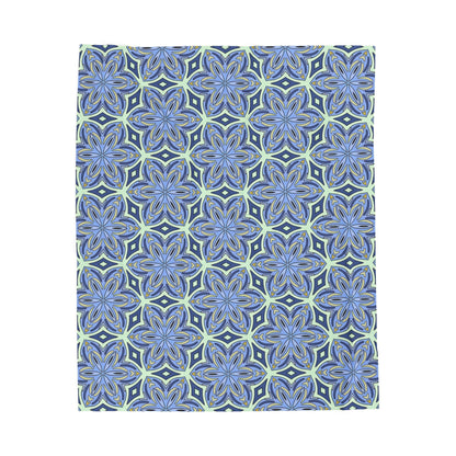 Pale Cornflower Blue and Yellow Velveteen Plush Blanket – Soft Geometric Floral Throw for Home Decor